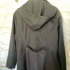 Kimi + Kai women’s waterproof long trench coat